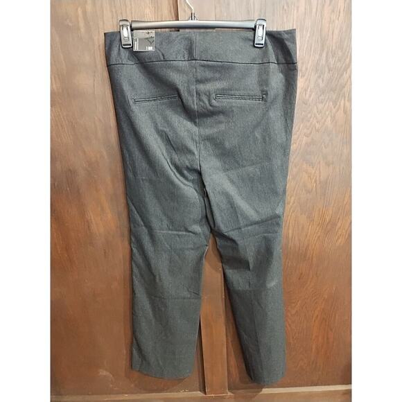 NWT Torrid Women's Career Pants Stretch High Rise Relax Trousers Gray Size 18R - Picture 4 of 8